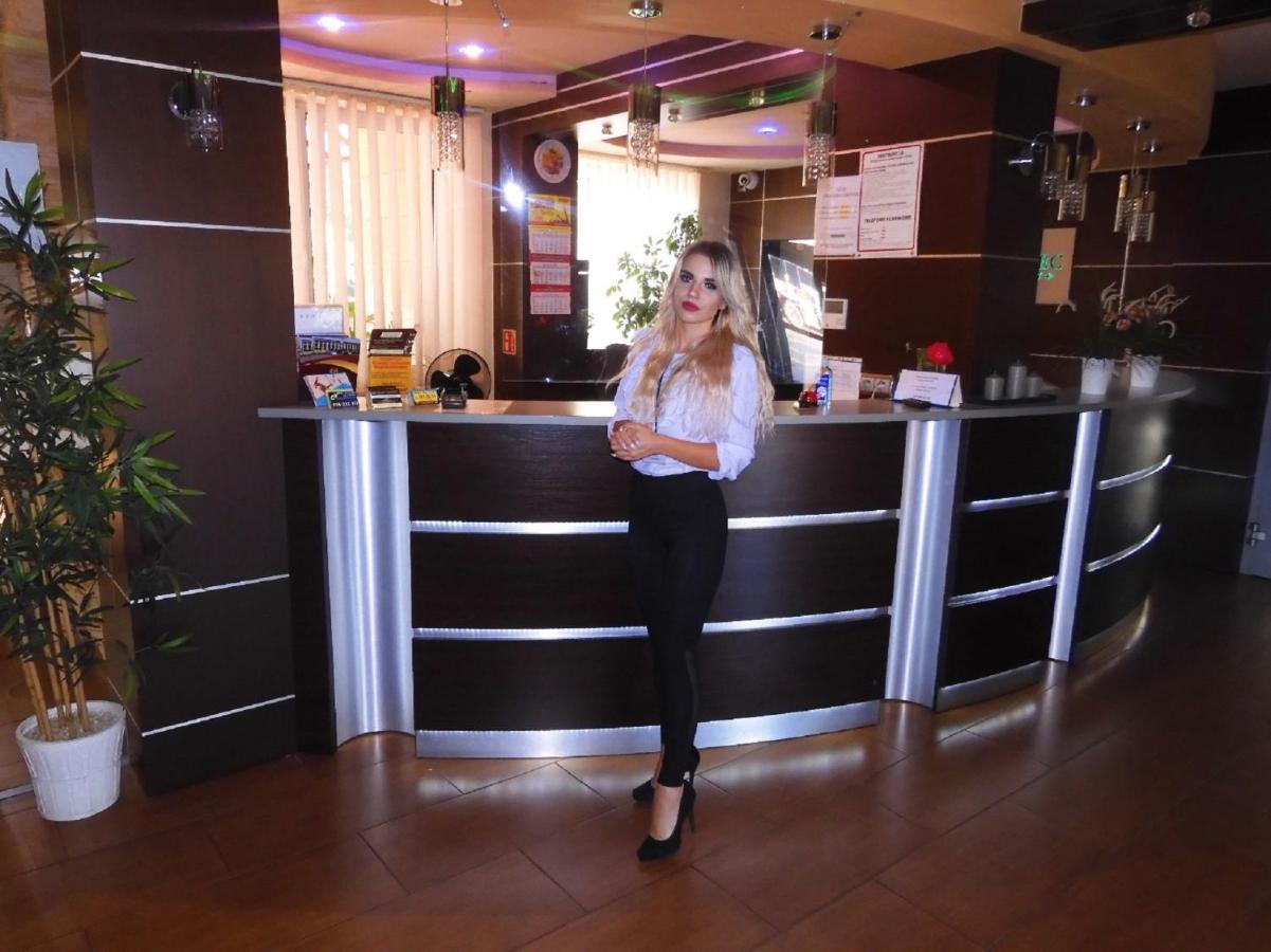 Gosciniec Biznesowy Hostel Dąbrowa Górnicza Εξωτερικό φωτογραφία